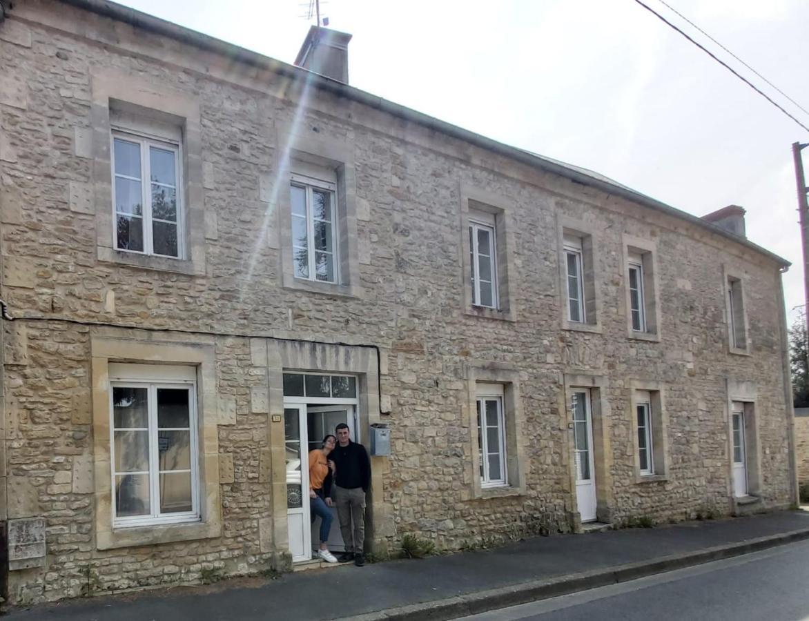 La Petite Dame De Bayeux Villa Exterior foto